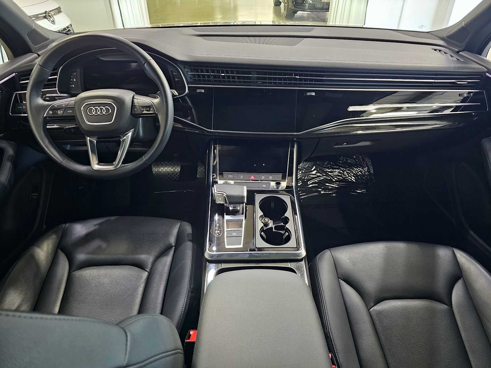 2023 Audi Q7 Premium Plus