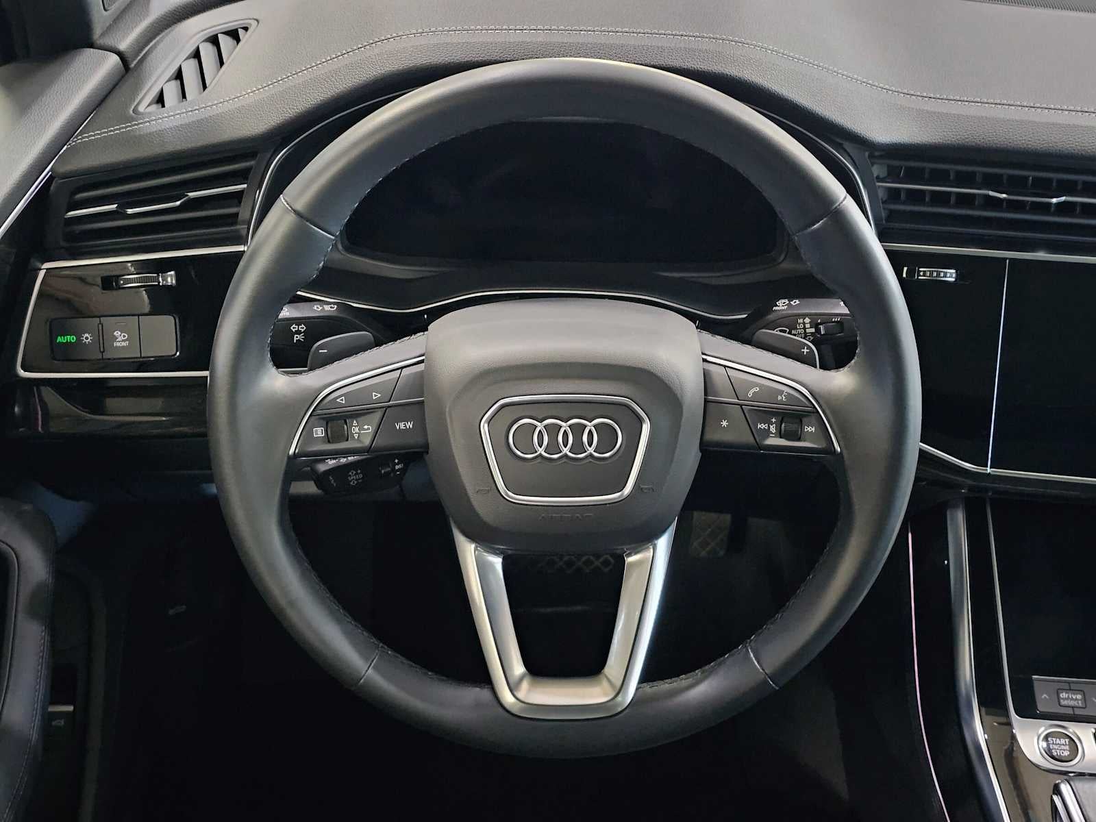 2023 Audi Q7 Premium Plus