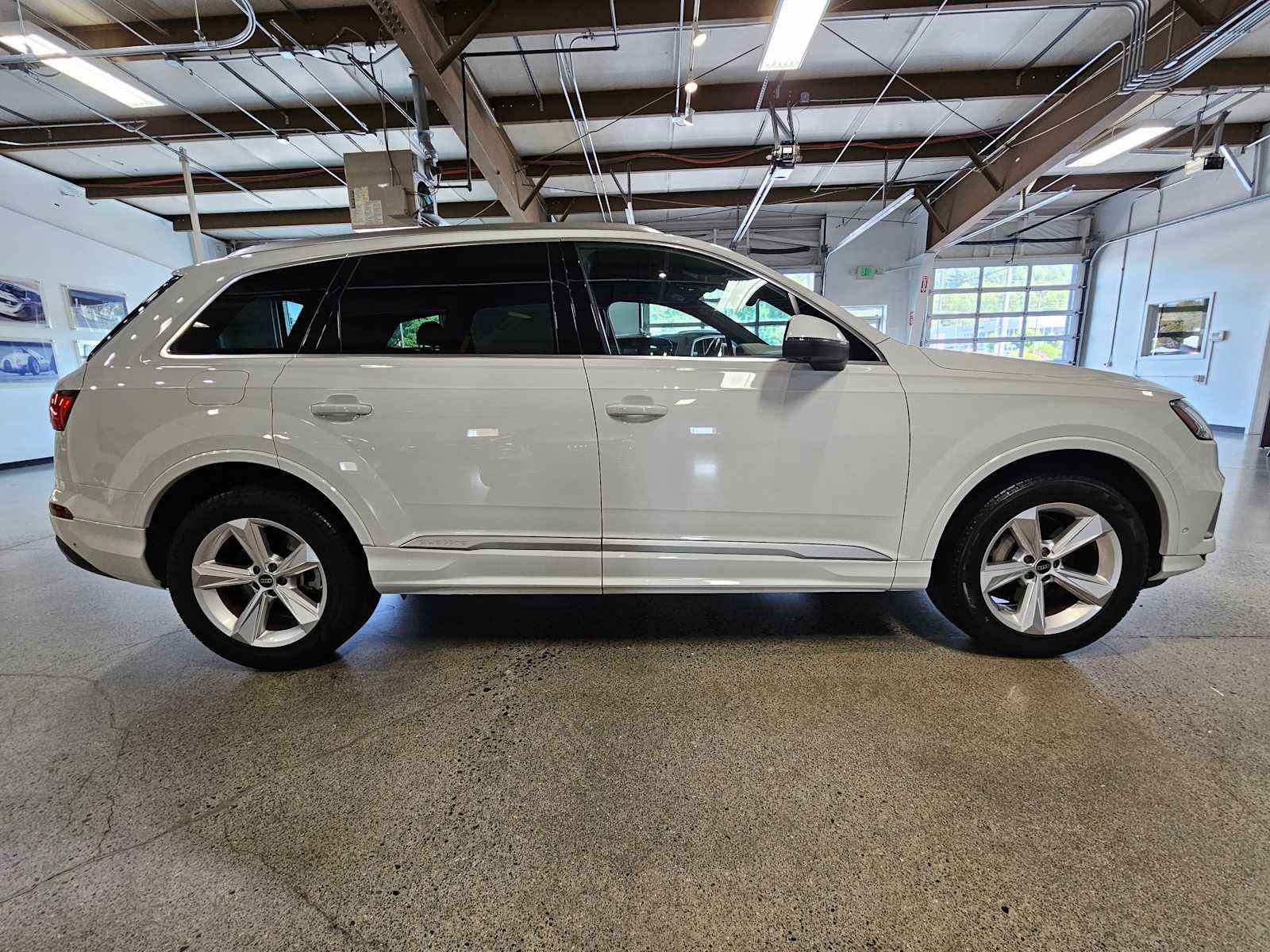 2023 Audi Q7 Premium Plus 45 TFSI quattro