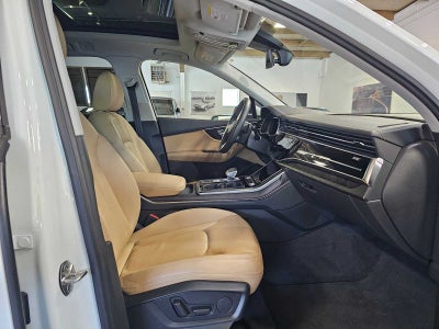 2023 Audi Q7 Premium Plus 55 TFSI quattro