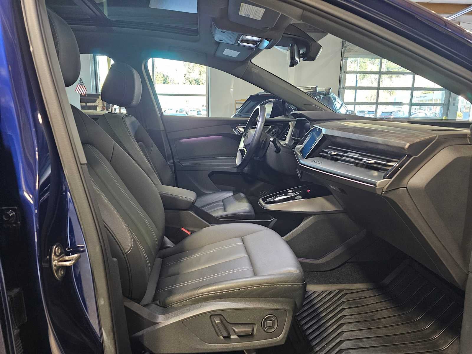 2024 Audi Q4 e-tron Prestige 50 quattro