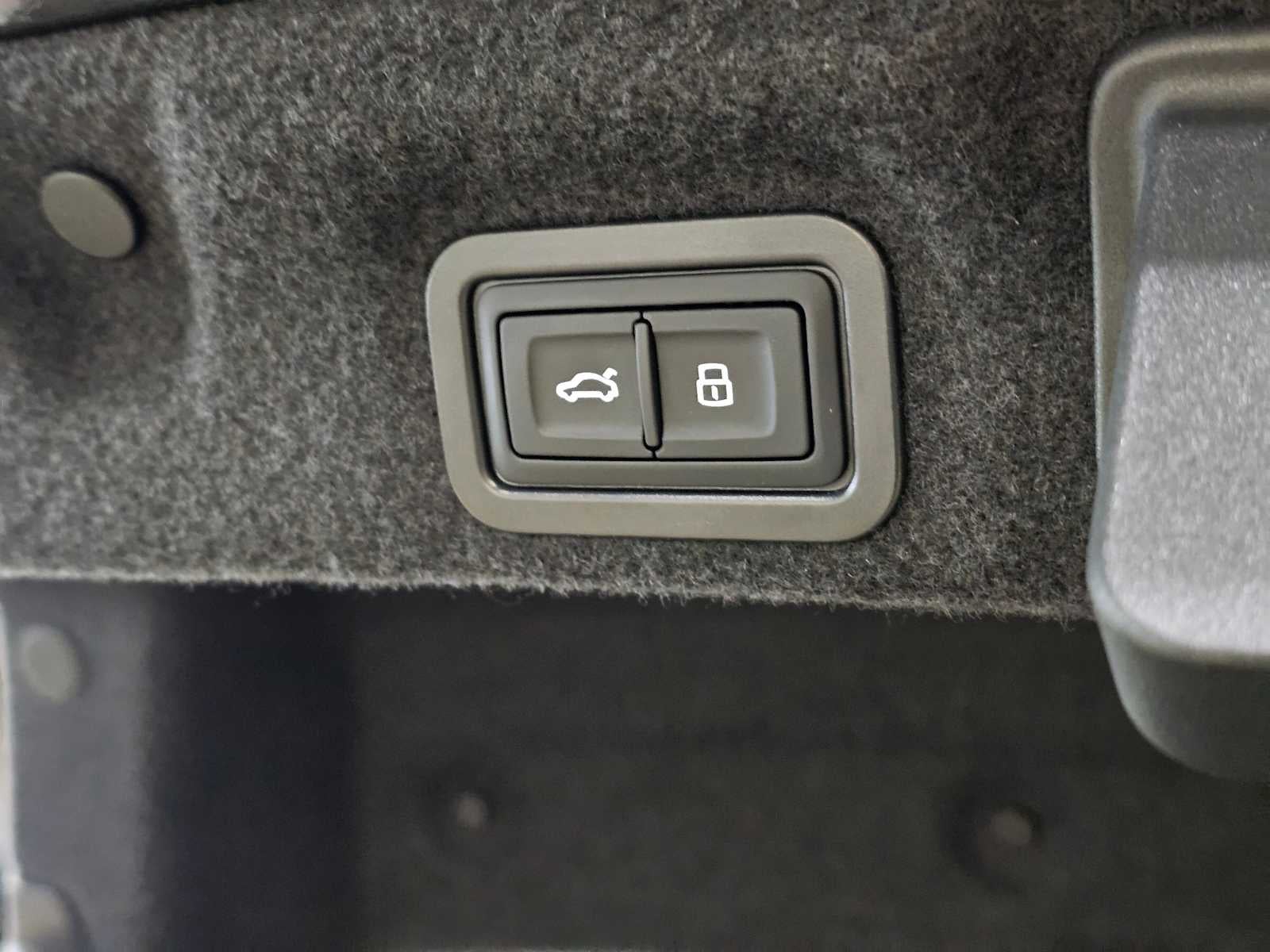 2026 Audi A6 Premium Plus quattro