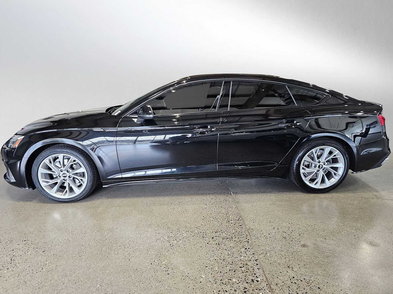 2022 Audi A5 Sportback Premium 40 TFSI quattro