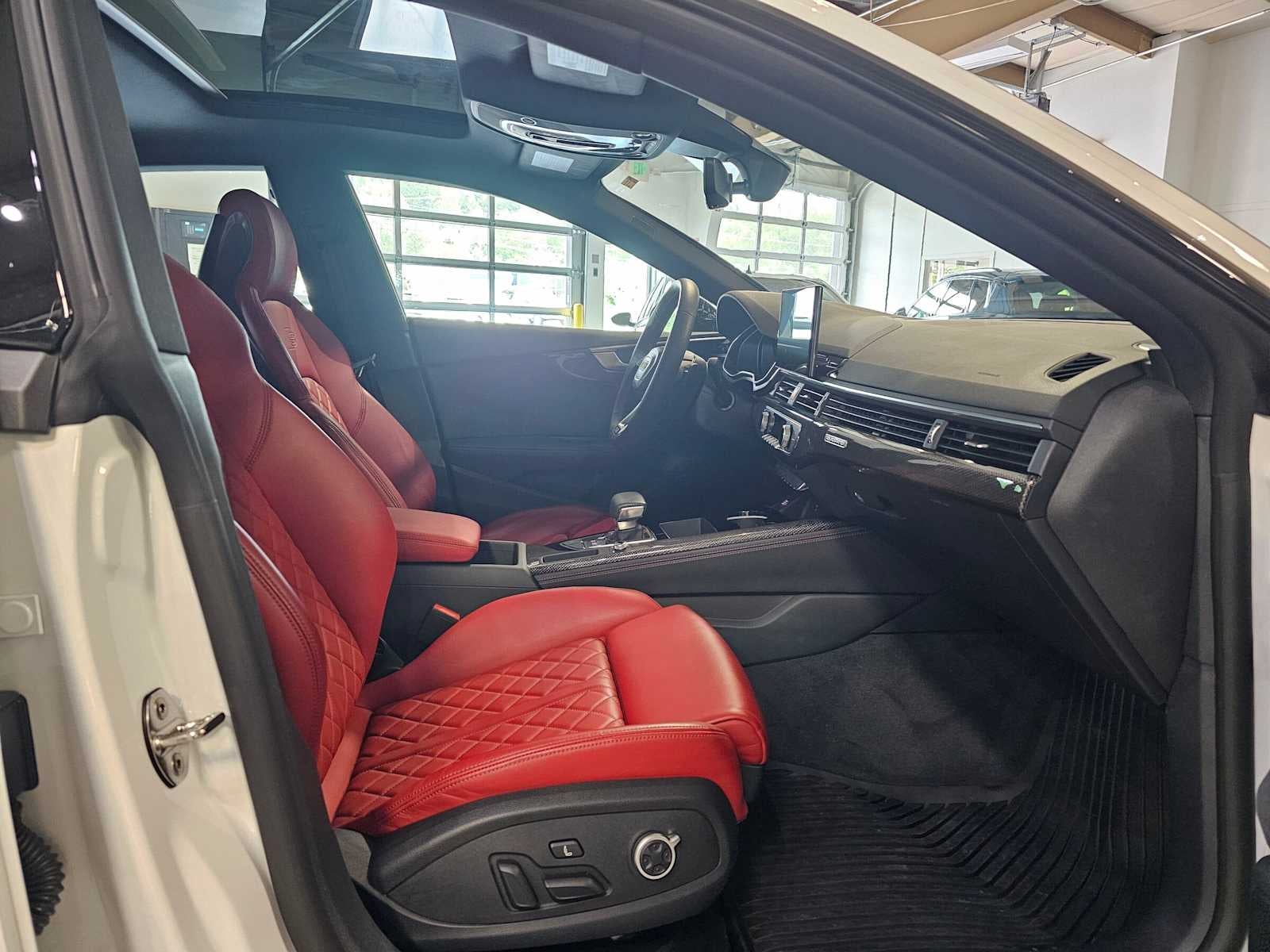 2024 Audi S5 Sportback Premium Plus 3.0 TFSI quattro