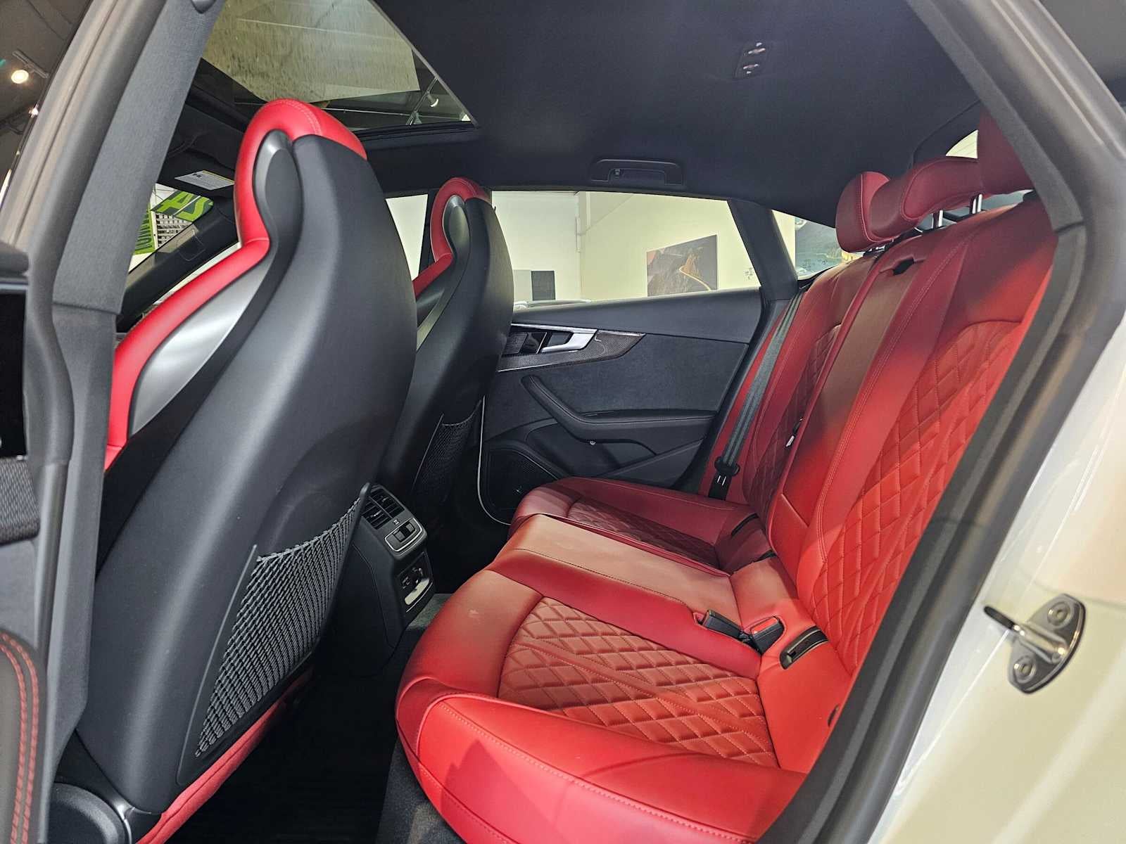 2024 Audi S5 Sportback Premium Plus 3.0 TFSI quattro