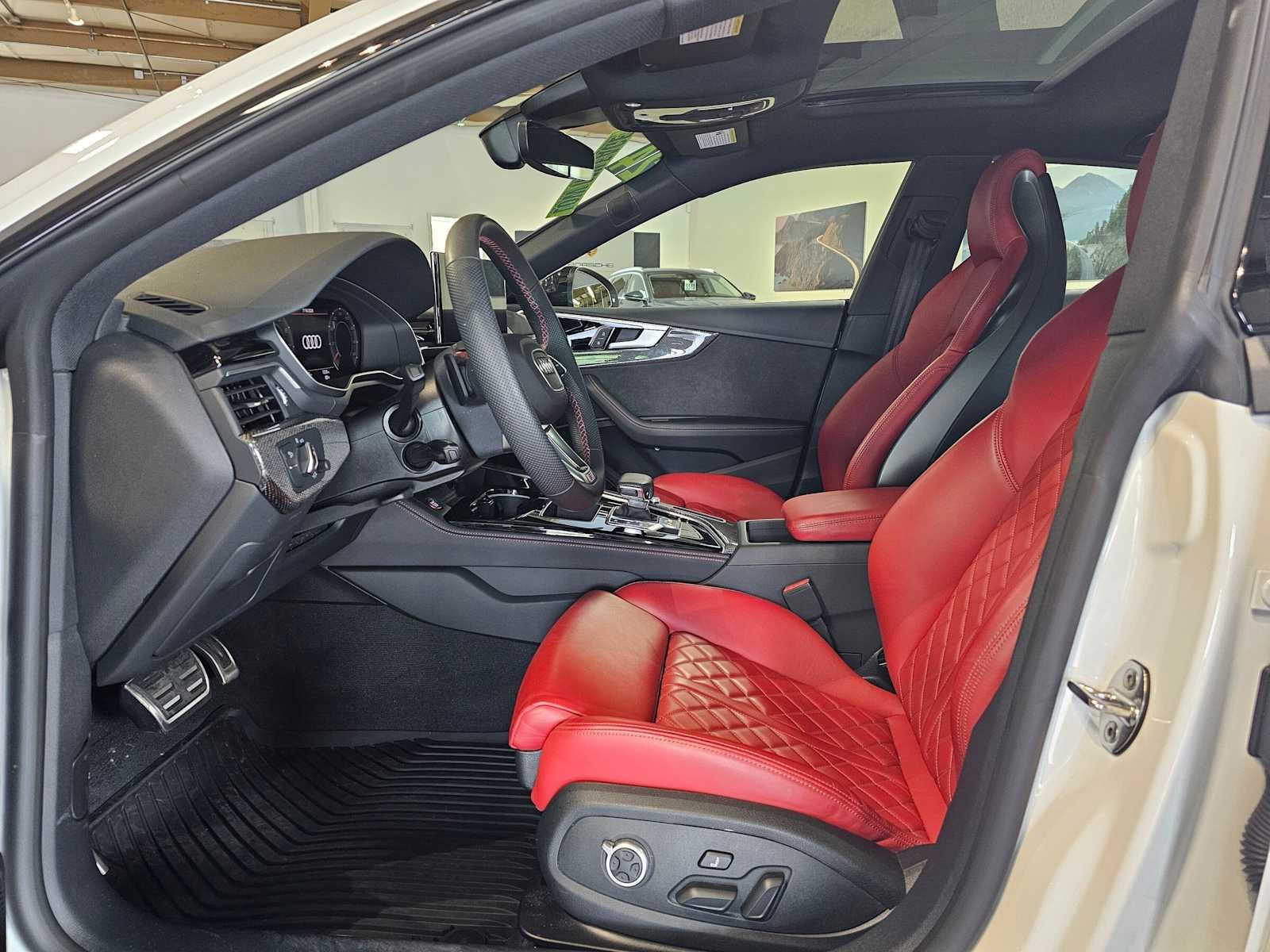 2024 Audi S5 Sportback Premium Plus 3.0 TFSI quattro