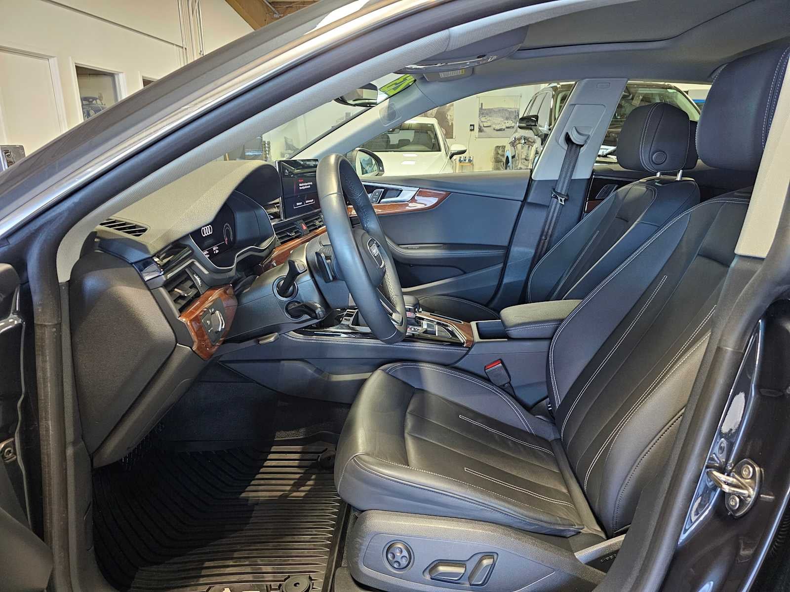 2023 Audi A5 Sportback Premium Plus 40 TFSI quattro