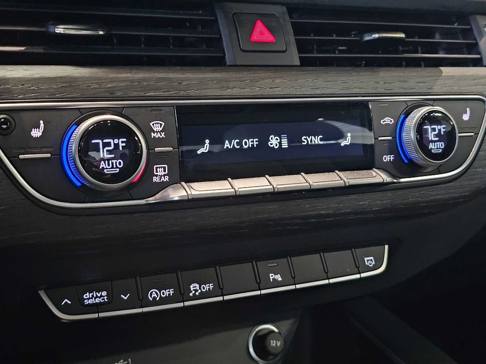 2024 Audi A4 S line Premium Plus 45 TFSI quattro