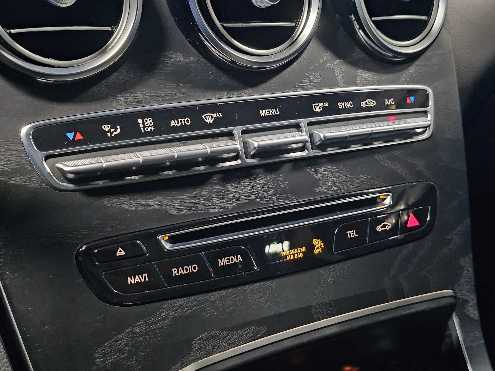2019 Mercedes-Benz GLC 300 GLC 300
