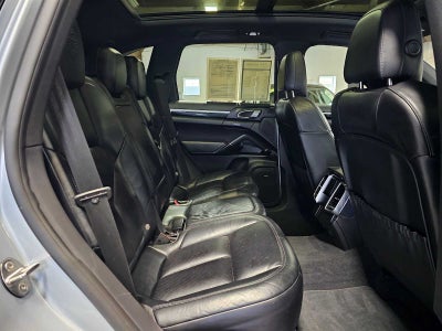 2018 Porsche Cayenne Platinum Edition AWD