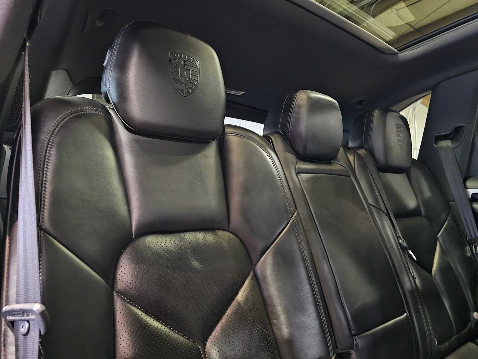 2018 Porsche Cayenne Platinum Edition AWD