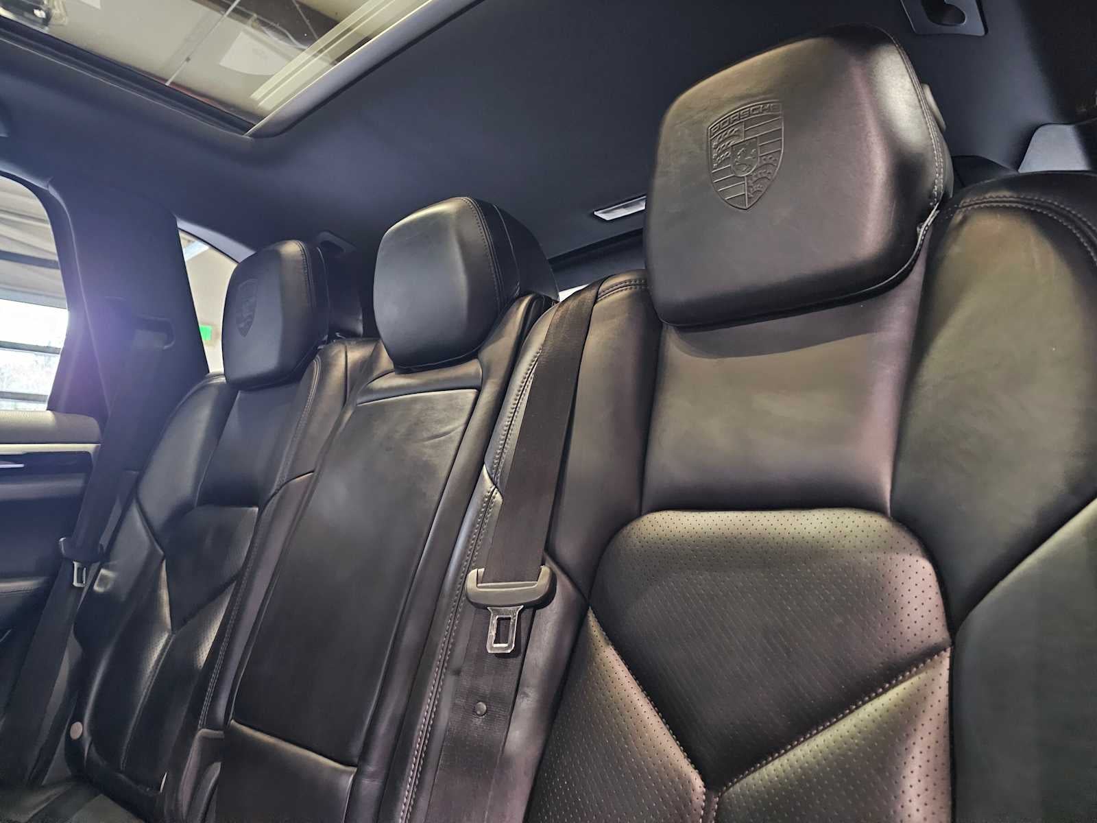 2018 Porsche Cayenne Platinum Edition AWD