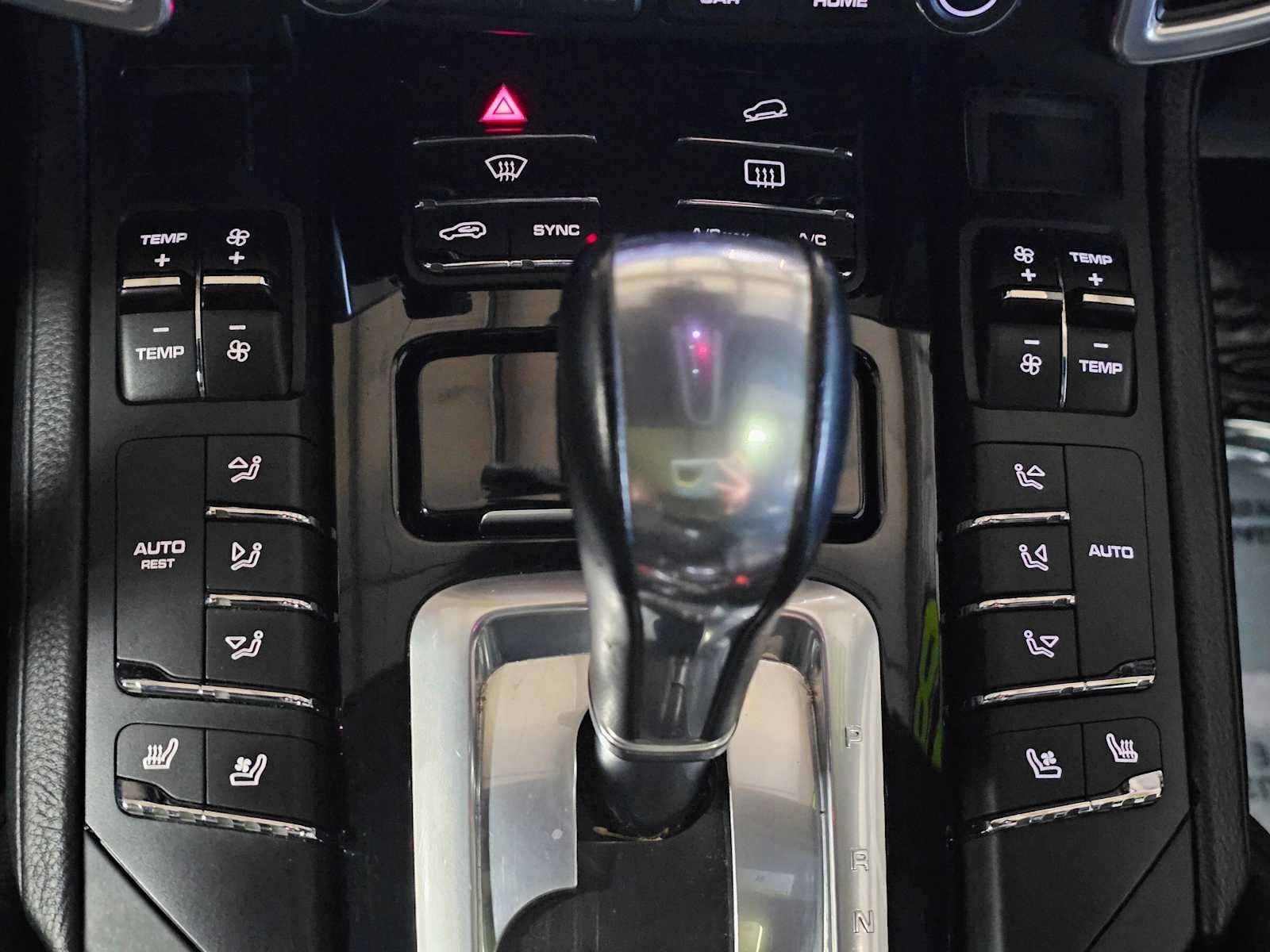 2018 Porsche Cayenne Platinum Edition AWD