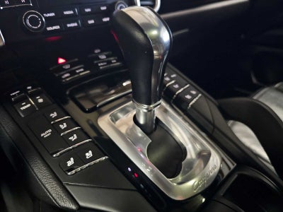 2018 Porsche Cayenne Platinum Edition AWD