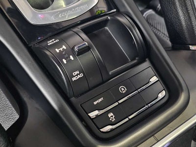 2018 Porsche Cayenne Platinum Edition AWD