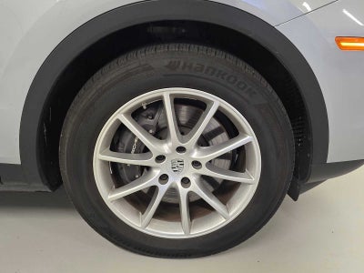 2024 Porsche Cayenne AWD