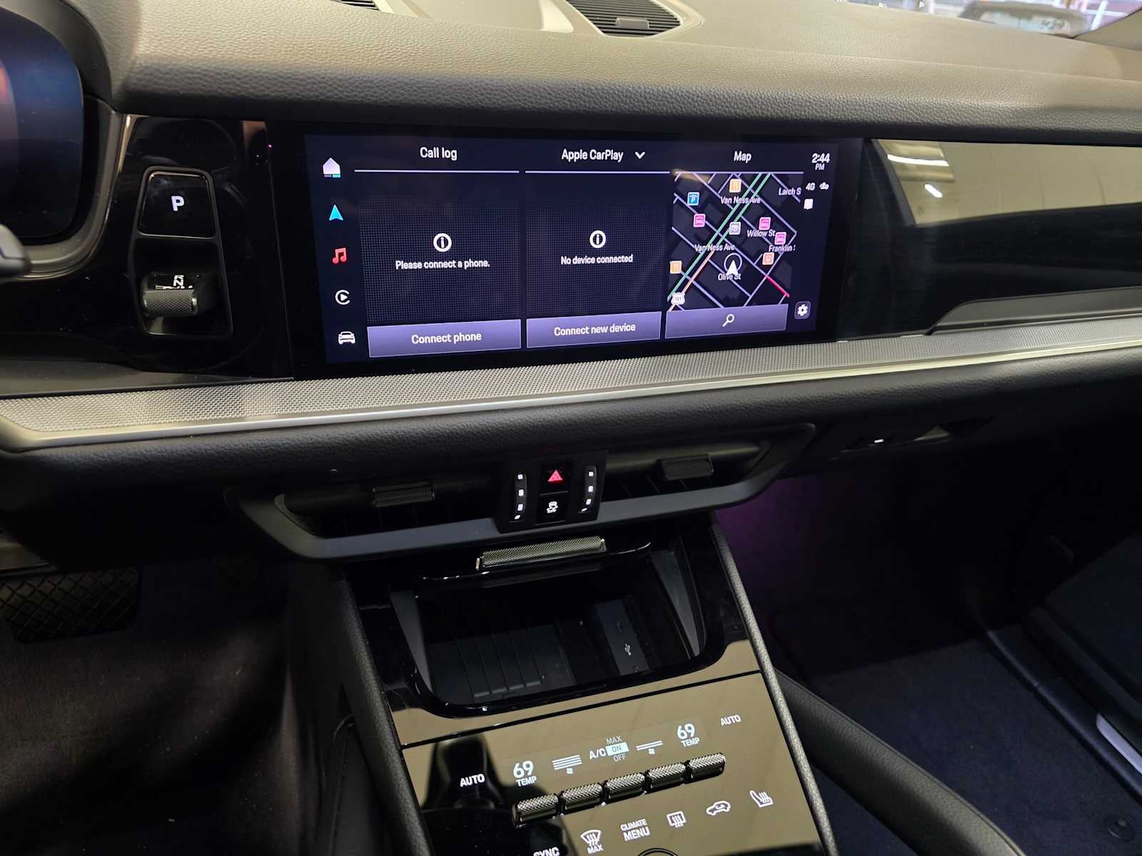 2024 Porsche Cayenne AWD