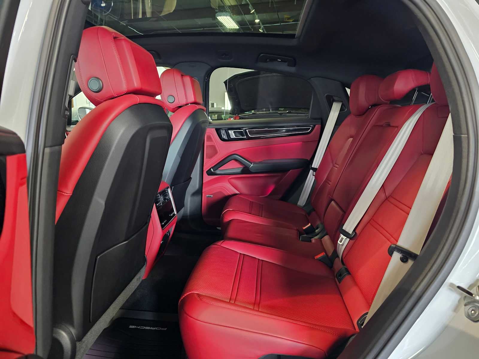 2023 Porsche Cayenne S Coupe AWD