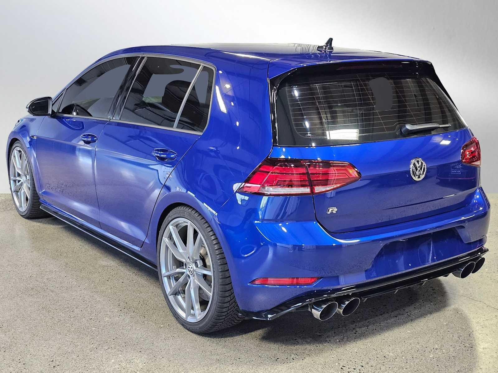 2019 Volkswagen Golf R 2.0T DSG w/DCC/Nav