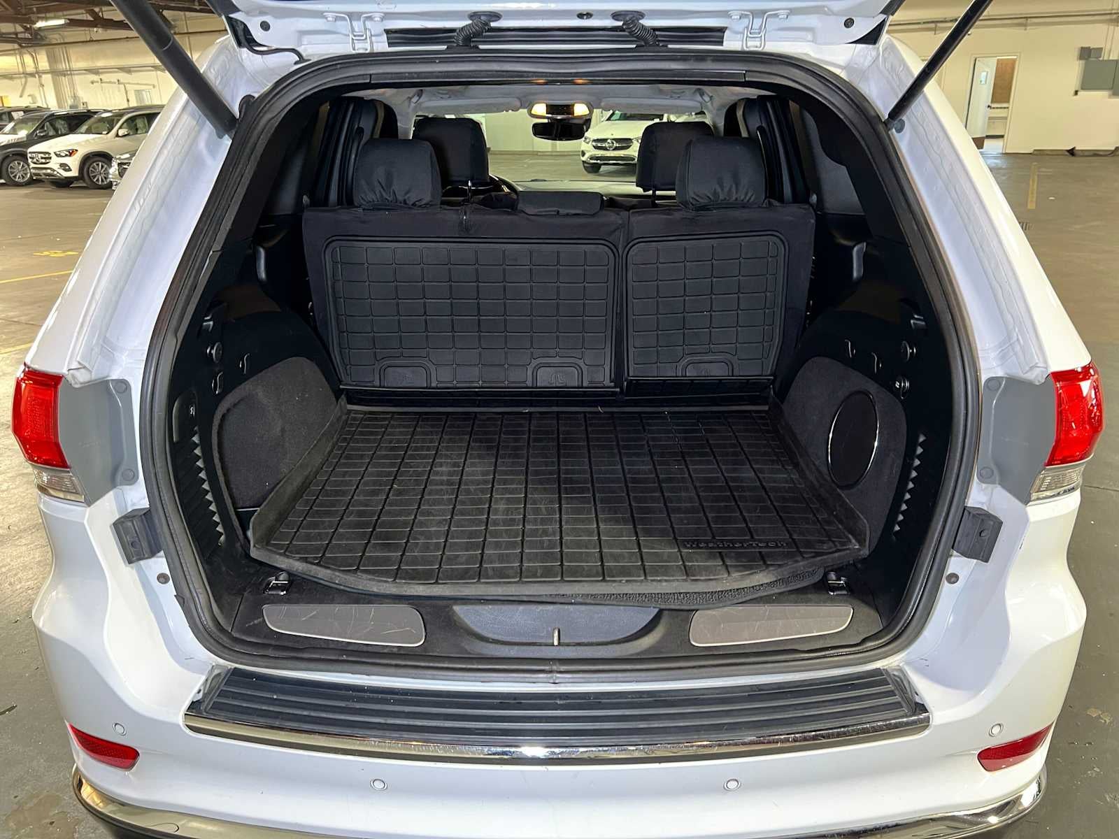 2018 Jeep Grand Cherokee Summit