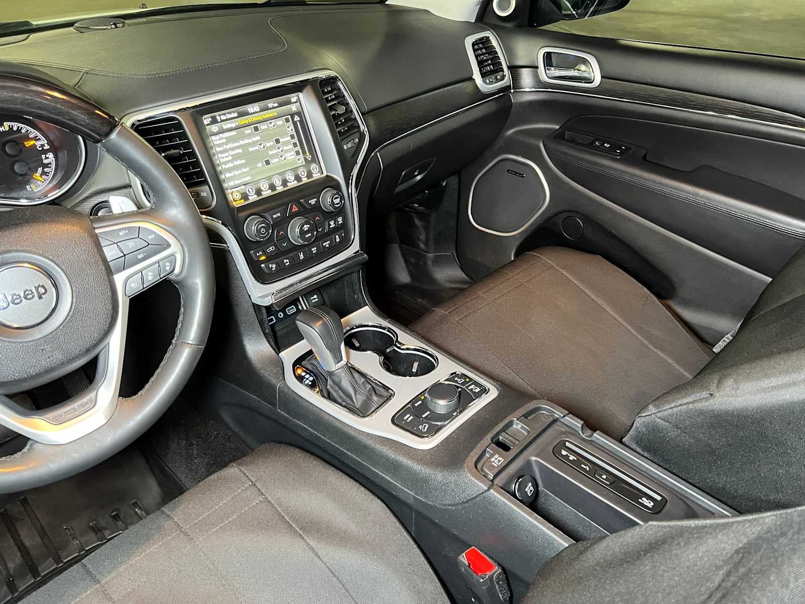 2018 Jeep Grand Cherokee Summit