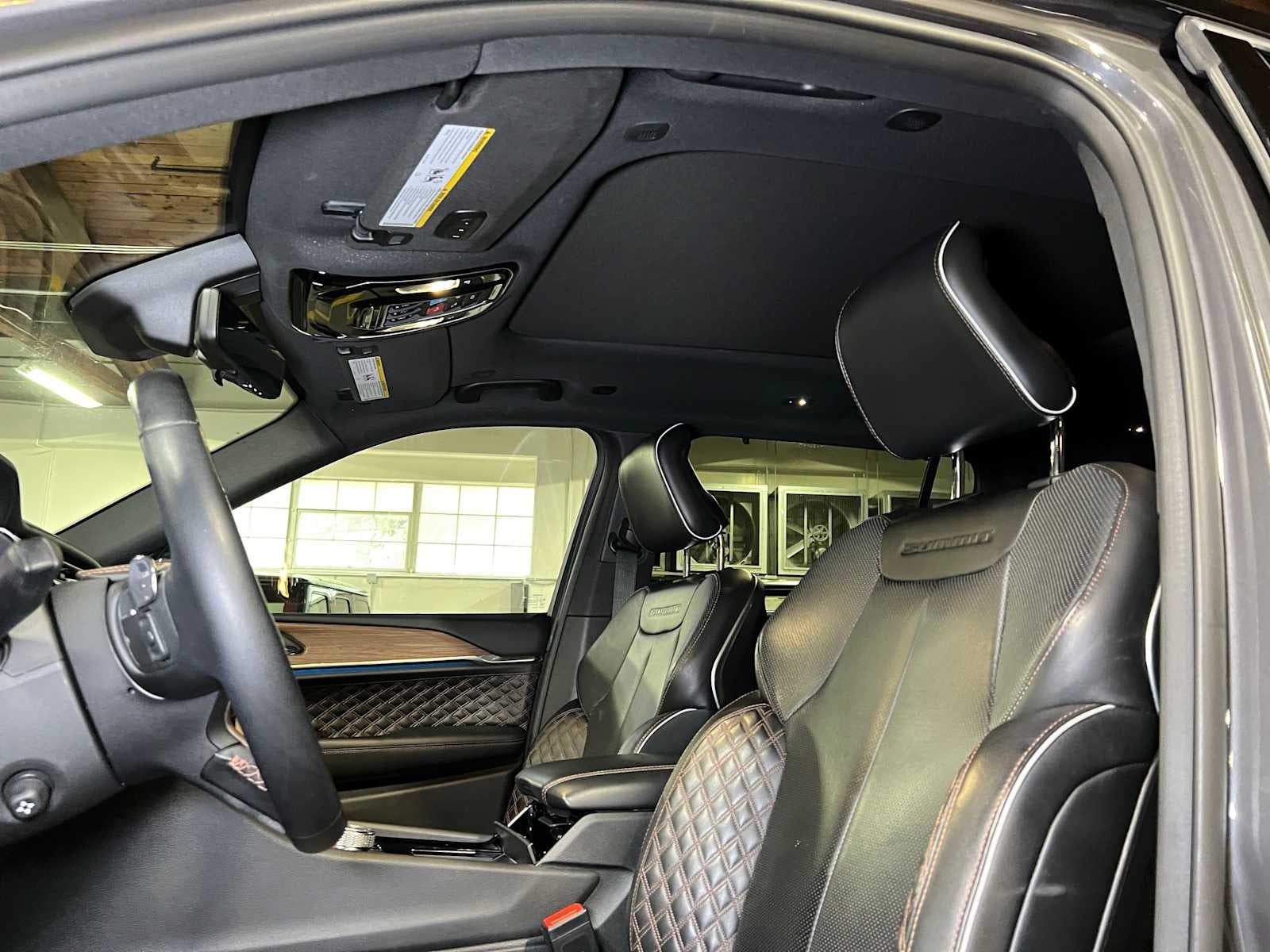 2022 Jeep Grand Cherokee L Summit