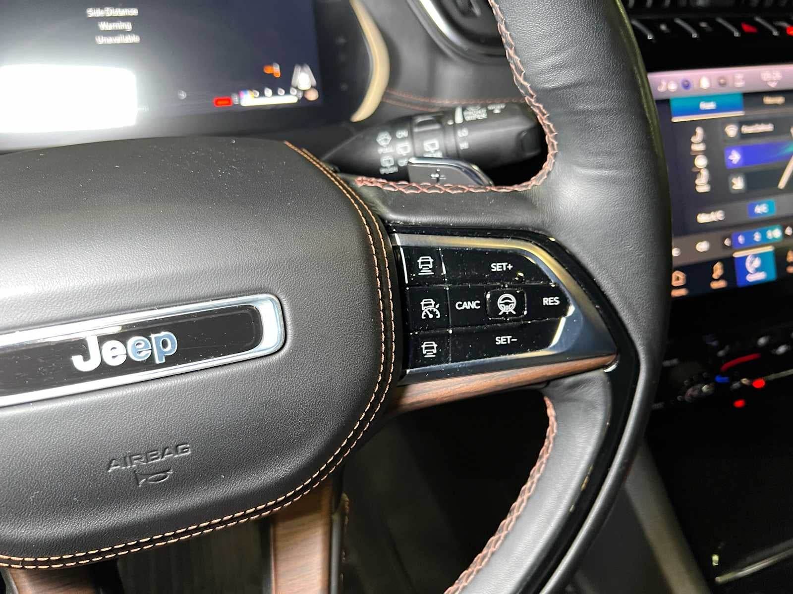 2022 Jeep Grand Cherokee L Summit