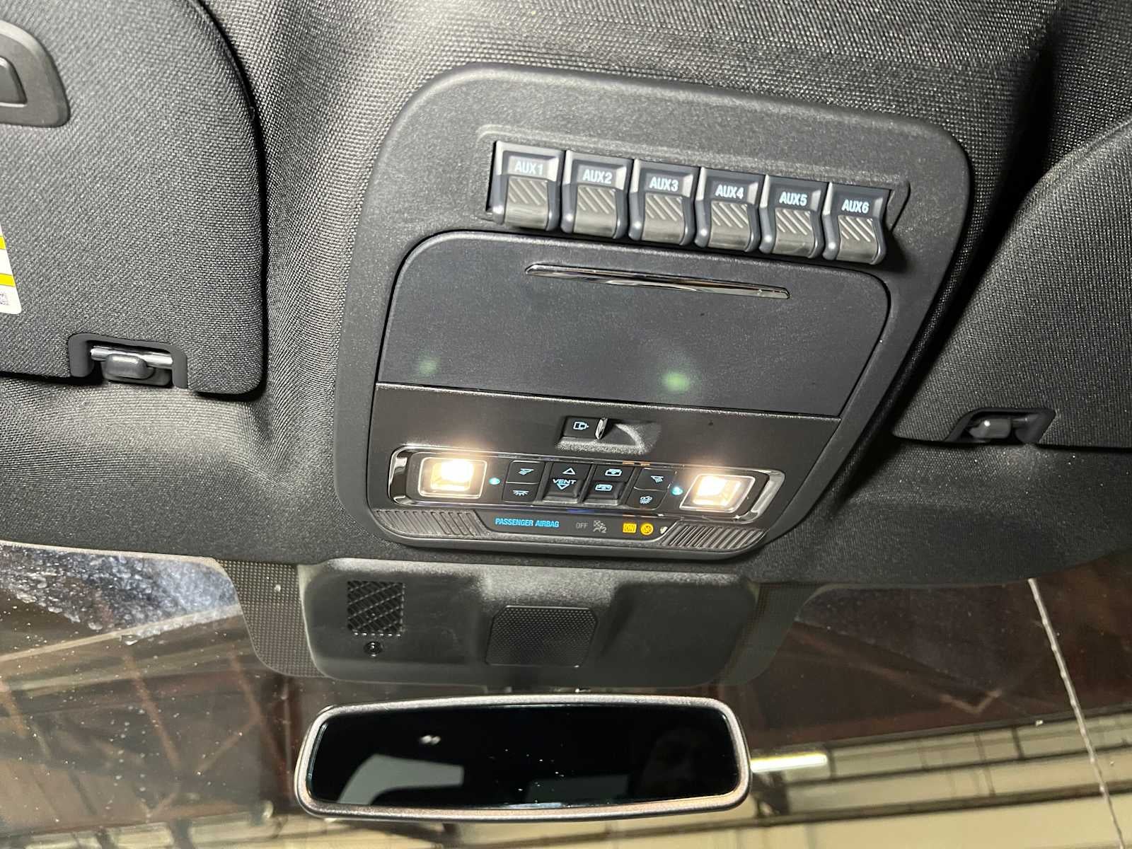 2024 Ford Super Duty F-350 SRW Pickup LARIAT