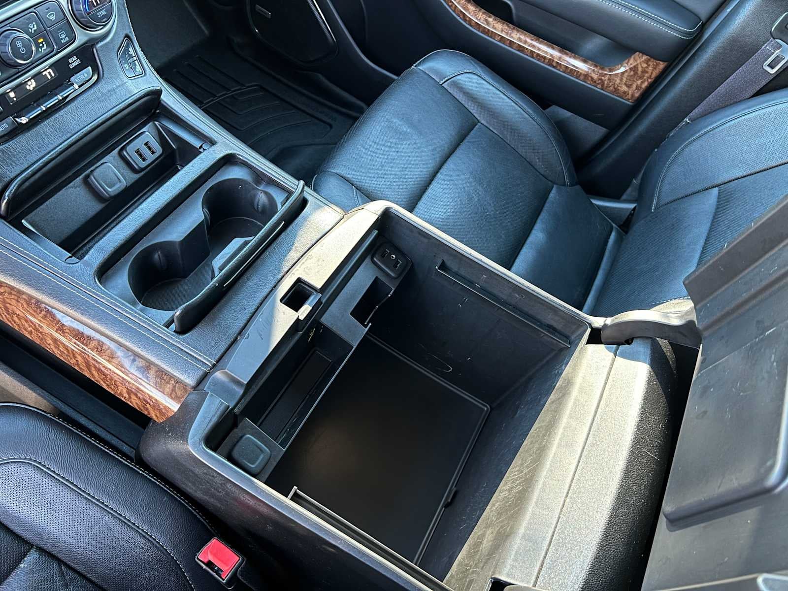 2016 Chevrolet Suburban LTZ