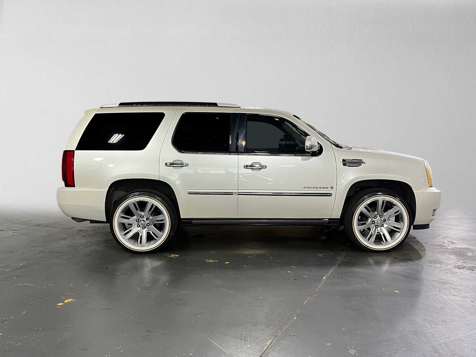 2007 Cadillac Escalade AWD 4dr