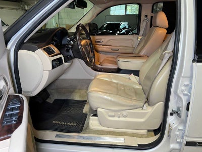 2007 Cadillac Escalade AWD 4dr