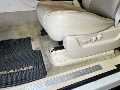 2007 Cadillac Escalade AWD 4dr