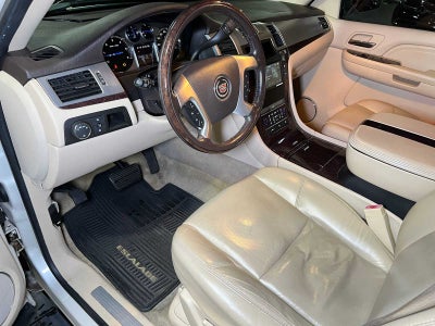 2007 Cadillac Escalade AWD 4dr