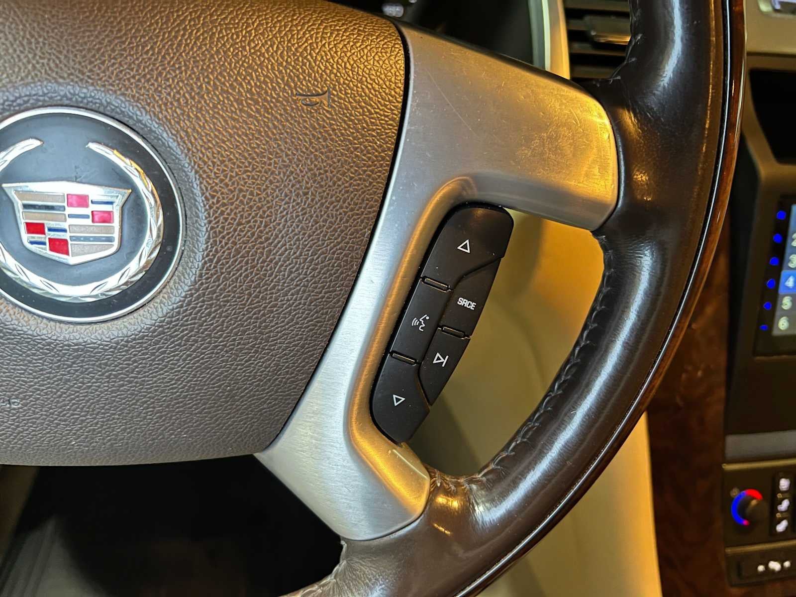 2007 Cadillac Escalade AWD 4dr
