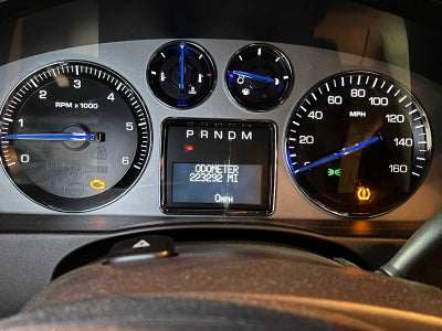 2007 Cadillac Escalade AWD 4dr