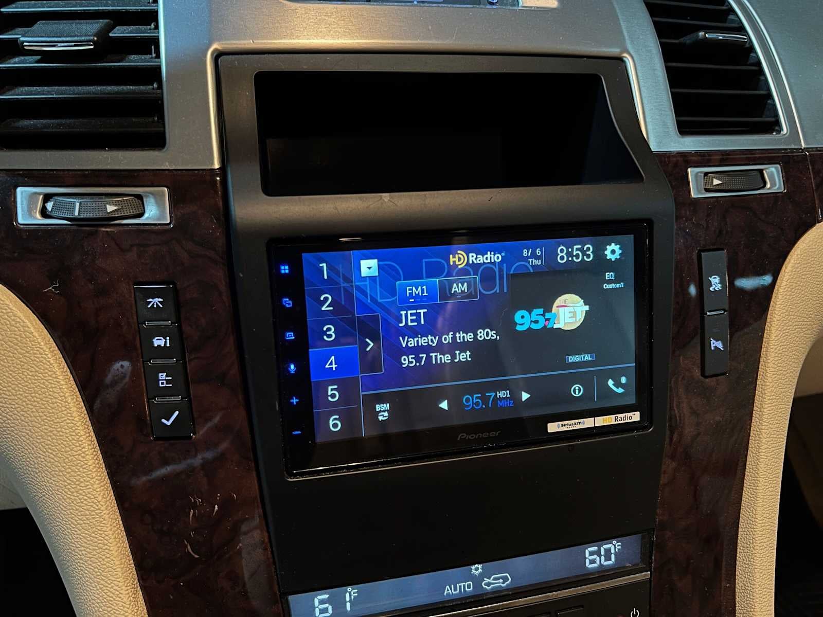 2007 Cadillac Escalade AWD 4dr