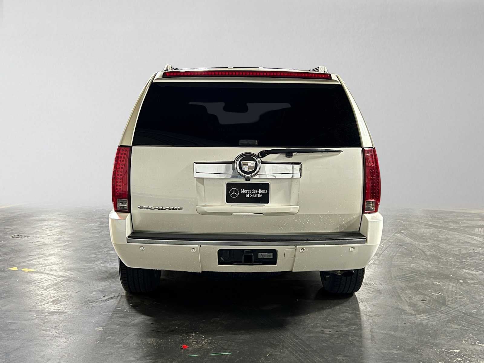 2007 Cadillac Escalade AWD 4dr