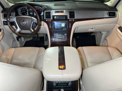 2007 Cadillac Escalade AWD 4dr