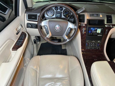 2007 Cadillac Escalade AWD 4dr
