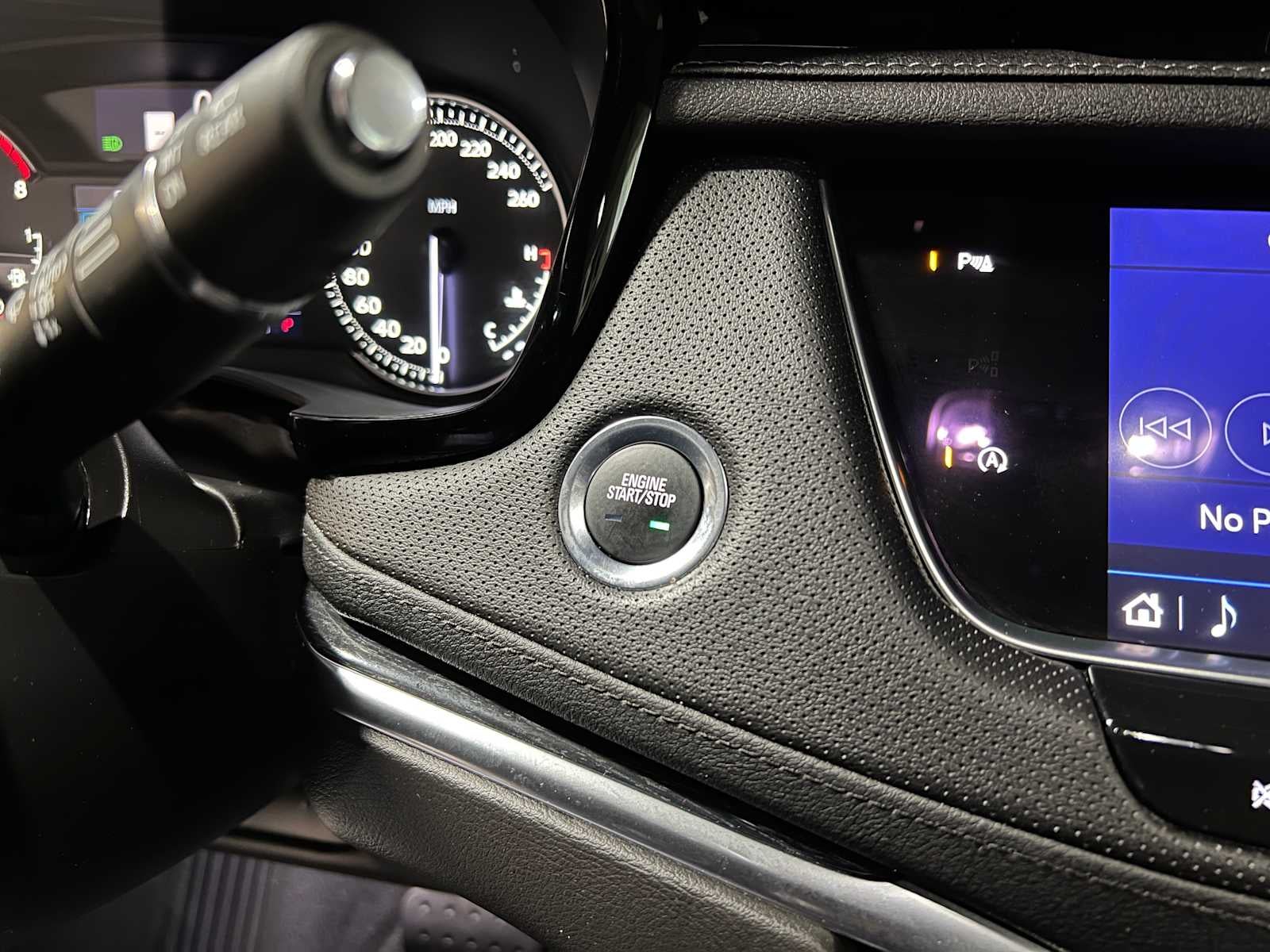 2023 Cadillac XT5 AWD Premium Luxury