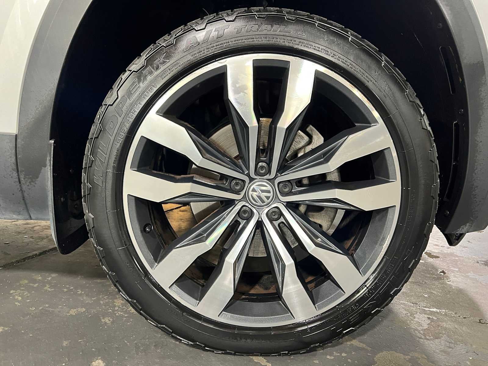 2019 Volkswagen Atlas 3.6L V6 SEL Premium