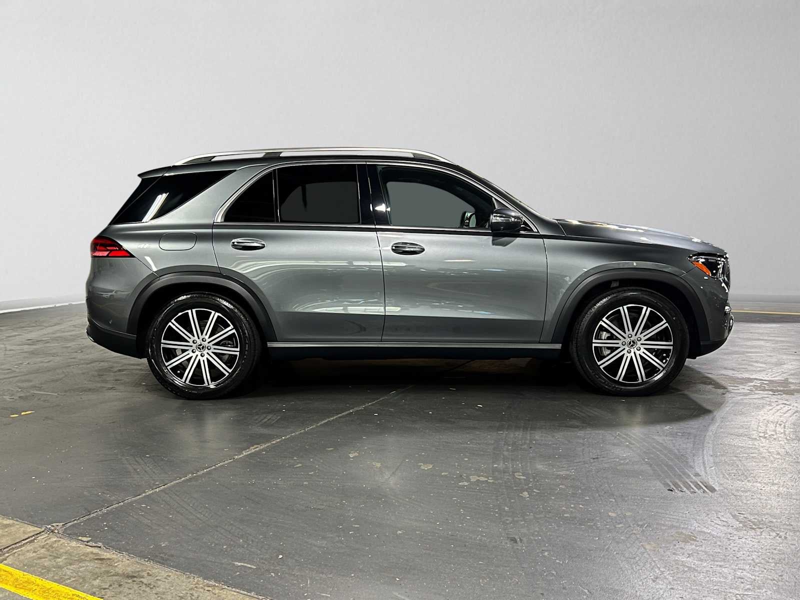 2025 Mercedes-Benz GLE 450 4MATIC® SUV