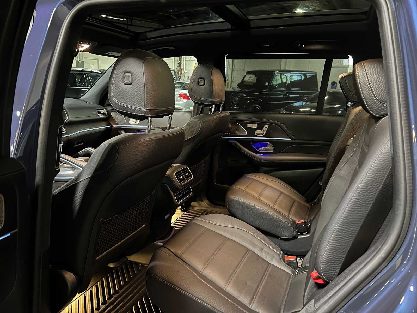2025 Mercedes-Benz GLS 450 4MATIC® SUV