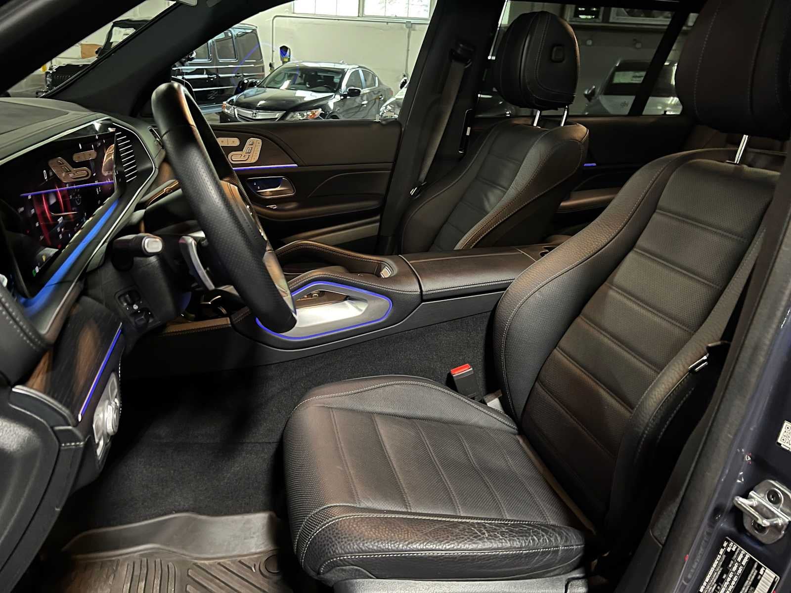 2025 Mercedes-Benz GLS 450 4MATIC® SUV