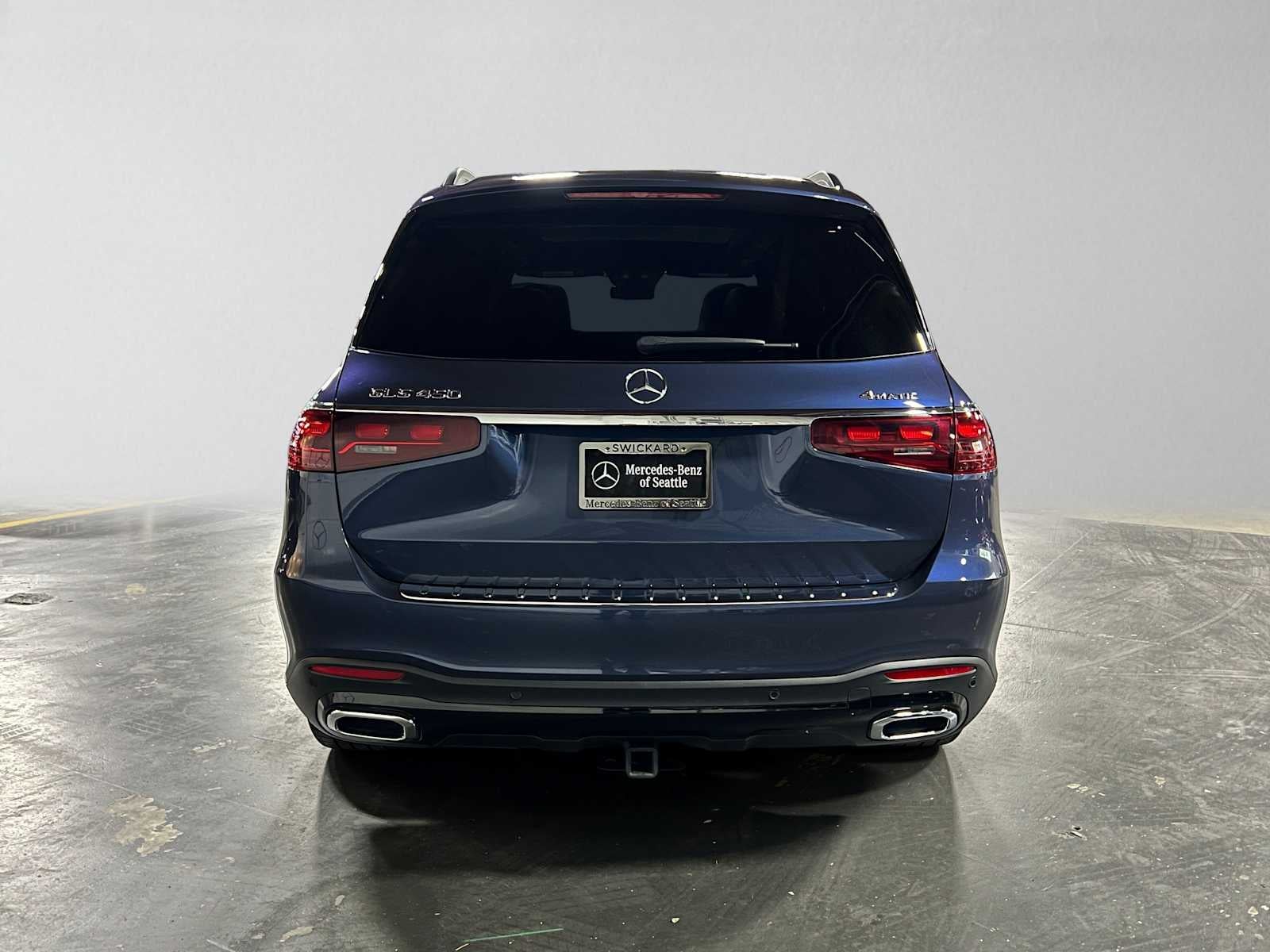 2025 Mercedes-Benz GLS 450 4MATIC® SUV