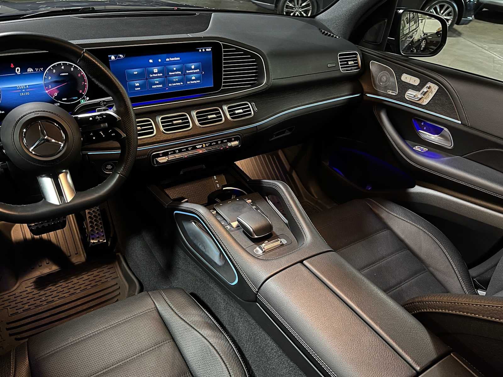 2025 Mercedes-Benz GLS 450 4MATIC® SUV