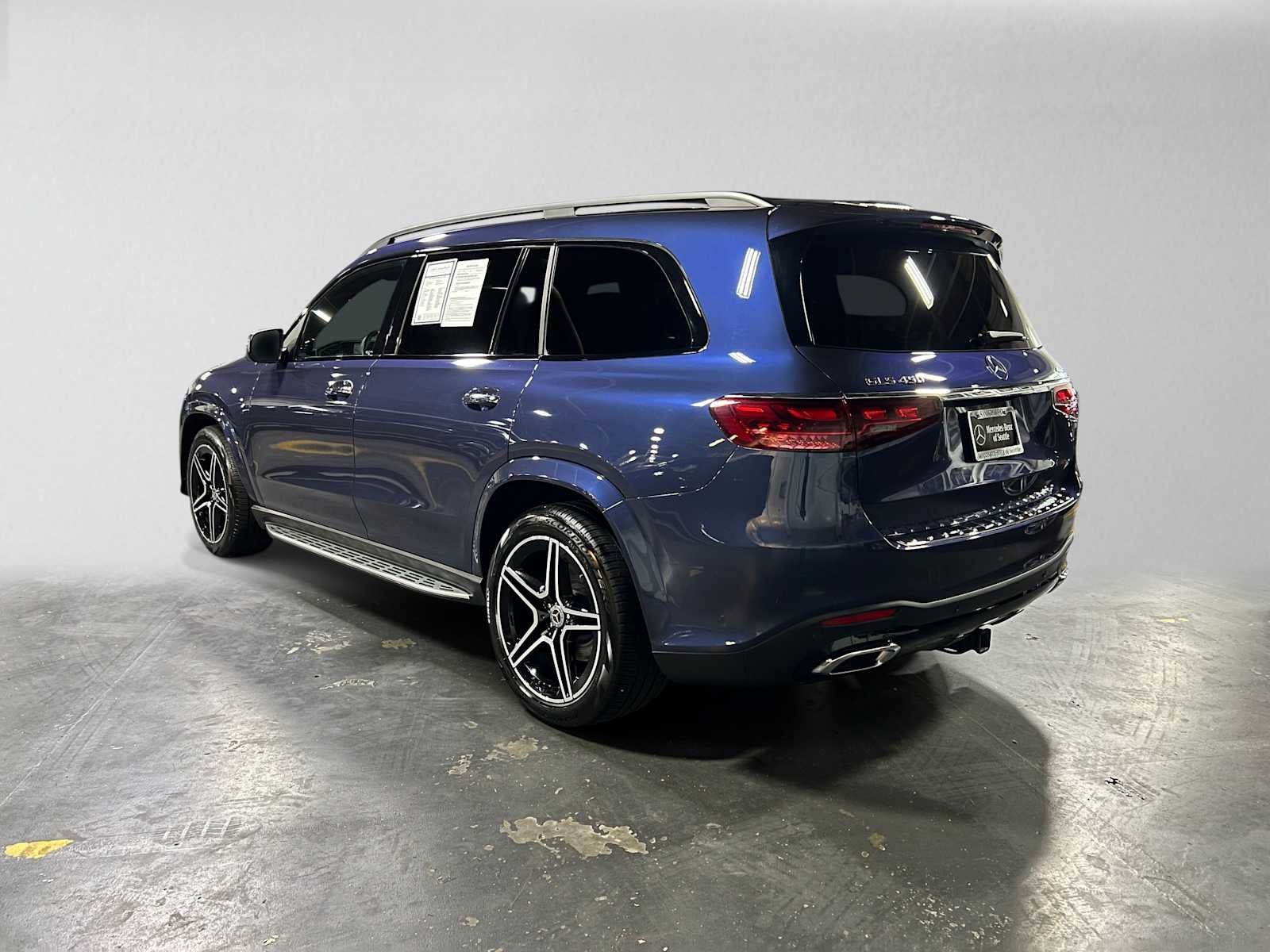 2025 Mercedes-Benz GLS 450 4MATIC® SUV