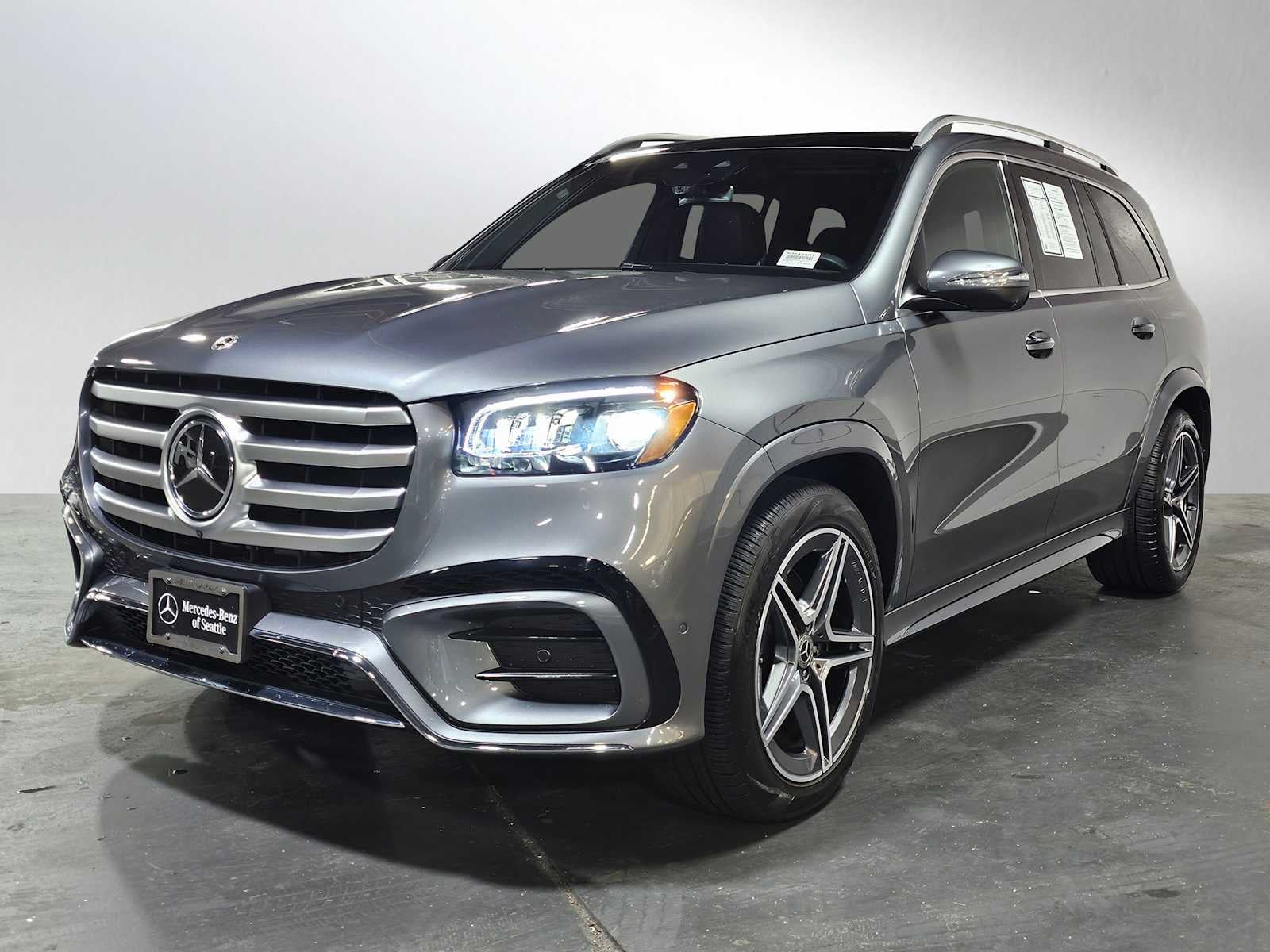 2025 Mercedes-Benz GLS 450 4MATIC® SUV