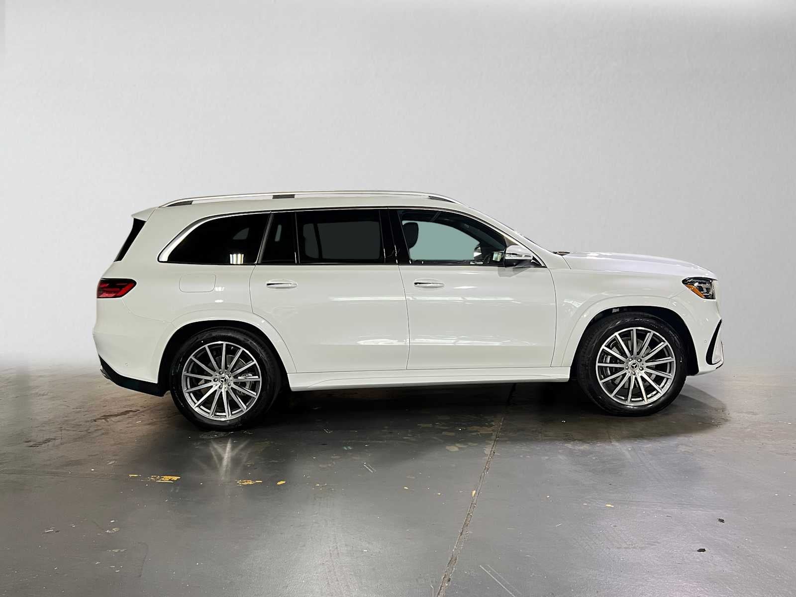 2026 Mercedes-Benz GLS 450 4MATIC® SUV
