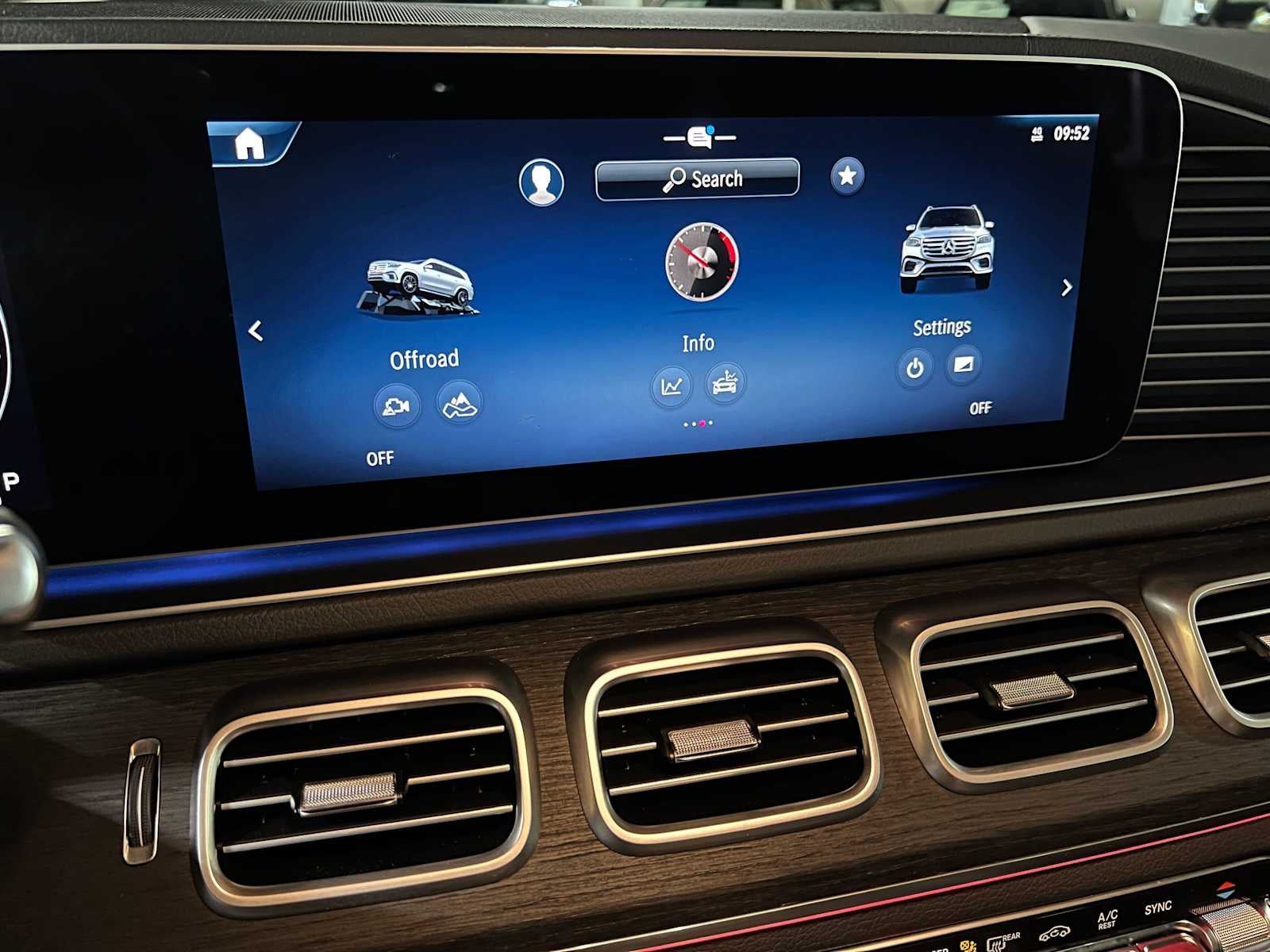 2026 Mercedes-Benz GLS 450 4MATIC® SUV